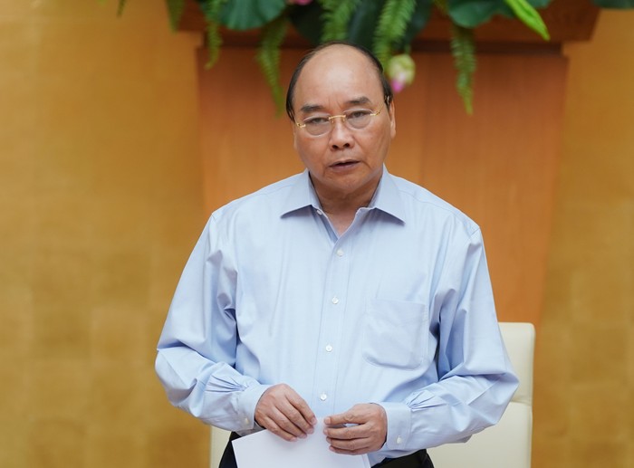 Thủ tướng Nguyễn Xuân Phúc yêu cầu các địa phương đang có dịch phải kịp thời tăng cường, bảo đảm có đủ vật tư, sinh phẩm phục vụ xét nghiệm.