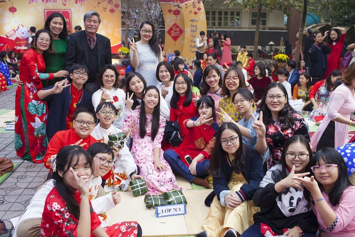 Học sinh Trường Trung học cơ sở Đoàn Thị Điểm (Hà Nội) trong Lễ hội Xuân ba miền 2020.