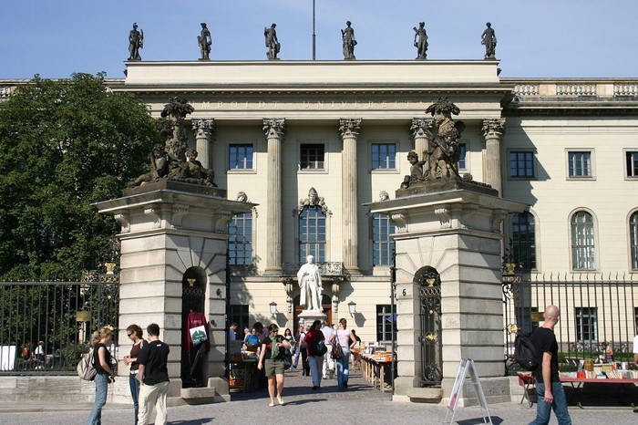 Đại học Humboldt (Đức) là nơi tạo ra nhiều thiên tài và nhà tư tưởng vĩ đại của Đức cũng như trên thế giới như Albert Einstein, Karl Marx… xếp thứ tư trong danh sách các trường tốt nhất của Đức. Ảnh: Website trường.