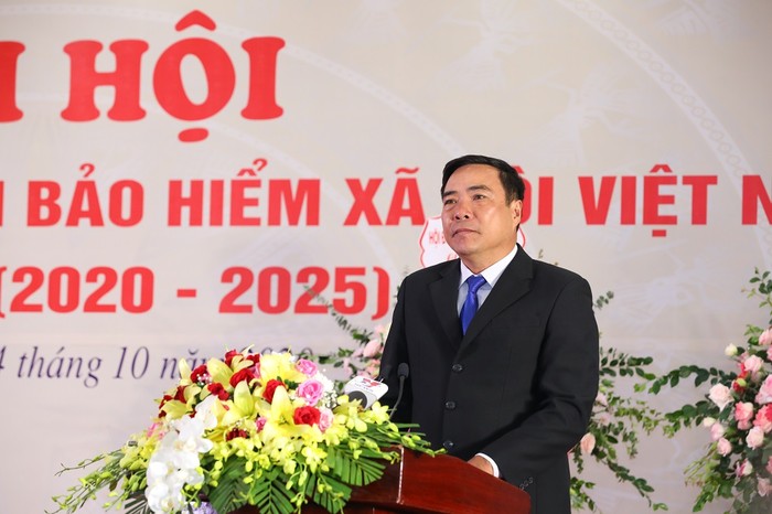 Ông Phan Văn Rí - Giám đốc Bảo hiểm xã hội huyện U Minh, Bảo hiểm xã hội tỉnh Cà Mau.