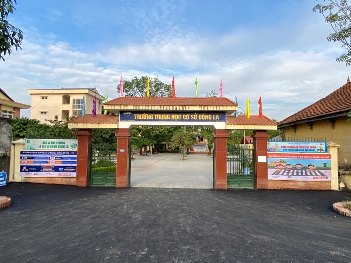 Trường Trung học cơ sở Đông La (Hoài Đức – Hà Nội)