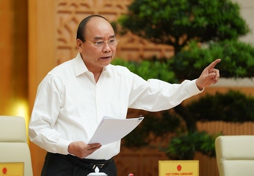 Thủ tướng Chính phủ Nguyễn Xuân Phúc: Mục tiêu đặt ra là phải nỗ lực phấn đấu quyết tâm cao nhất để giải ngân 100% vốn đầu tư công kế hoạch năm 2020 và các năm trước chuyển sang. (Ảnh VGP/Quang Hiếu)