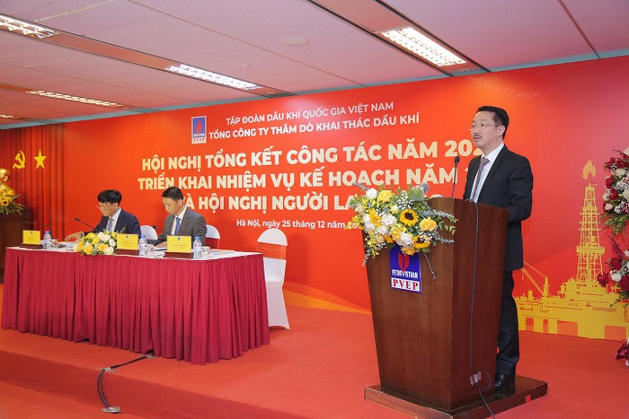 Ông Nguyễn Thiện Bảo – Phó Tổng Giám đốc PVEP trình bày báo cáo tổng kết năm 2020