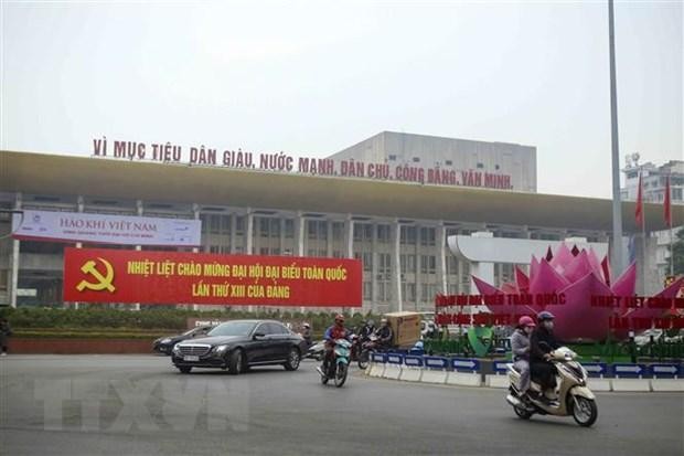 Khẩu hiệu cỡ lớn được dựng tại Cung Văn hóa Lao động Hữu nghị Việt Xô. (Ảnh: Tuấn Đức/TTXVN)