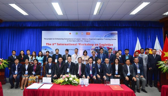 Hội thảo quốc tế “Thực trạng và các giải pháp phát triển mạng lưới kết nối logistics và vận tải đa phương thức của CLMV và khu vực” trong khuôn khổ dự án “Nâng cao năng lực TT ĐT Logistics Tiểu vùng Mekong – Nhật Bản tại Việt Nam, Giai đoạn 2”.