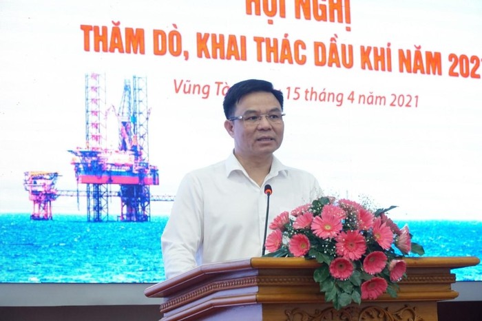 Tổng Giám đốc Petrovietnam - ông Lê Mạnh Hùng phát biểu tại hội nghị.
