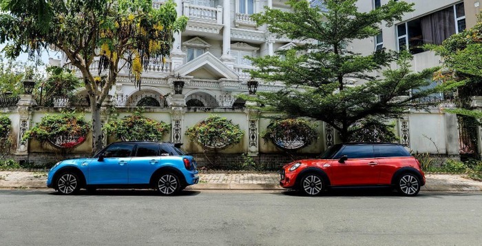 Các màu sắc thời trang của MINI Cooper S 5-Cửa mang lại lựa chọn đa dạng cho chủ xe, thỏa thích thể hiện cá tính, phong cách riêng. Ảnh: MINI Việt Nam.