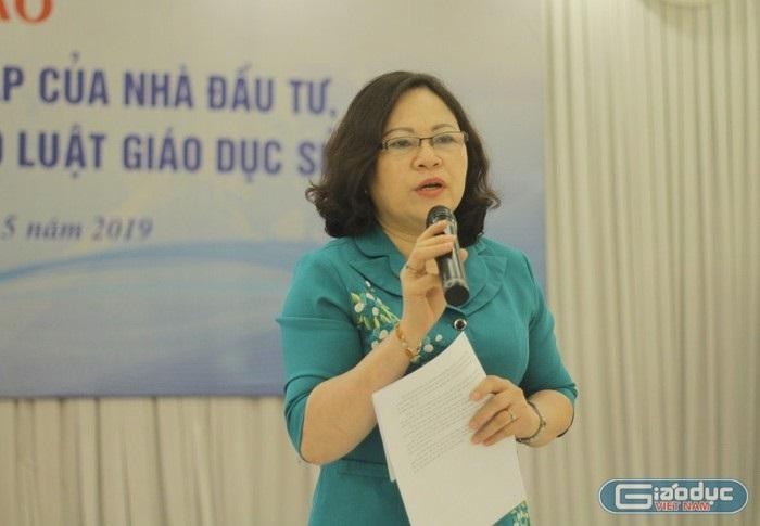 Tiến sĩ Ngô Thị Minh tham gia Hội thảo “Quyền và lợi ích hợp pháp của nhà đầu tư trong Dự thảo Luật Giáo dục” tổ chức ngày 8/5/2019. Ảnh: Vũ Ninh.