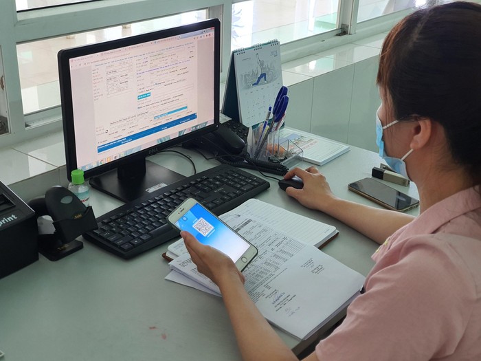 Từ ngày 01/6, người tham gia Bảo hiểm y tế được sử dụng hình ảnh thẻ Bảo hiểm y tế trên ứng dụng VssID trong khám chữa bệnh trên toàn quốc.