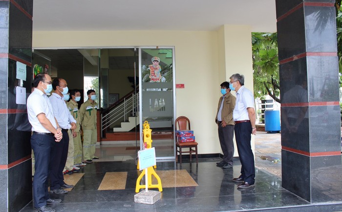 Lãnh đạo PTC4 thăm lực lượng vận hành TBA 500kV Phú Lâm