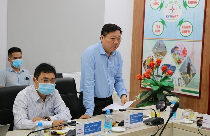Ông Nguyễn Đức Tuyển – Giám đốc CPMB báo cáo tại cuộc họp