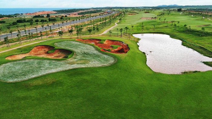 Sân PGA Garden đã hoàn thiện các hạng mục xây dựng cơ bản, và dự kiến sẽ khai trương trong quý IV năm nay. (Ảnh thực tế dự án)