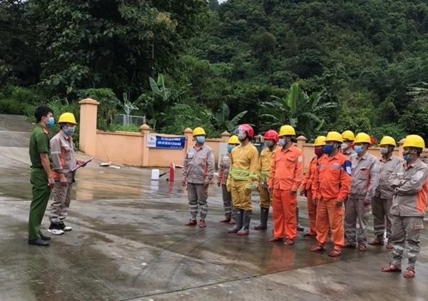 Huấn luyện an toàn phòng cháy chữa cháy tại PC Điện Biên