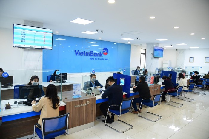 Tổng số tiền VietinBank giảm lợi nhuận để hỗ trợ khách hàng dự kiến cả năm khoảng 7.000 - 8.000 tỷ đồng