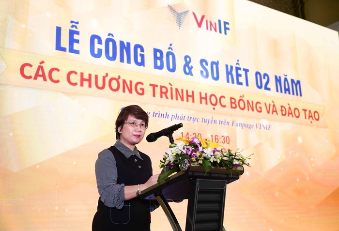 Phó giáo sư - Tiến sĩ Nguyễn Thu Thủy (Vụ trưởng Vụ Giáo dục Đại học, Bộ Giáo dục và Đào tạo) đánh giá cao những nỗ lực của Quỹ VinIF trong việc phát triển nguồn nhân lực chất lượng cao tại Việt Nam