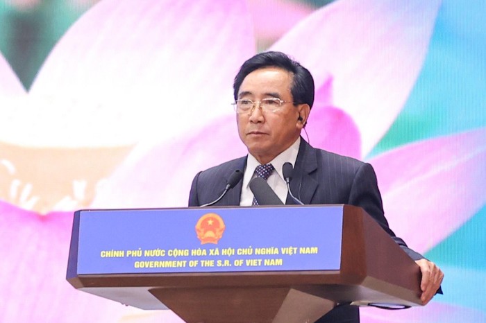 Thủ tướng Phankham Viphavanh bày tỏ mong muốn có ngày càng có nhiều doanh nghiệp Việt Nam đầu tư tại Lào, đưa Việt Nam trở thành nhà đầu tư lớn thứ 2 hoặc thứ nhất tại Lào. - Ảnh: VGP/Nhật Bắc