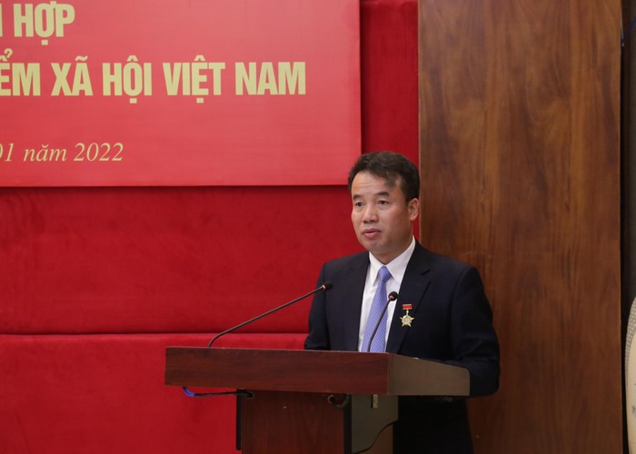 Tổng Giám đốc Bảo hiểm xã hội Việt Nam Nguyễn Thế Mạnh phát biểu tại buổi lễ.