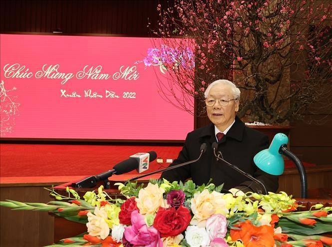 Tổng Bí thư Nguyễn Phú Trọng chúc Tết Đảng bộ, chính quyền và nhân dân Thủ đô Hà Nội. Ảnh: Trí Dũng/TTXVN