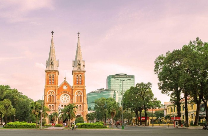 Trung tâm kinh tế và tài chính Thành phố Hồ Chí Minh