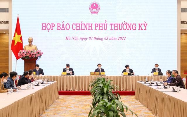 Chiều ngày 3/3, tại Hà Nội, Văn phòng Chính phủ họp báo thường kỳ dưới sự chủ trì của Bộ trưởng, Chủ nhiệm Văn phòng Chính phủ Trần Văn Sơn.