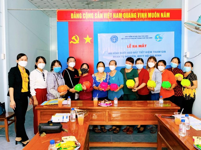 Mô hình “nuôi heo đất tiết kiệm tham gia bảo hiểm xã hội tự nguyện” đang được triển khai, nhân rộng tại tỉnh Trà Vinh