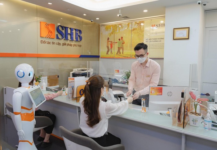 Việc đưa Robot thông minh vào giao dịch đã đánh dấu bước tiến mới của SHB trên hành trình phát triển Ngân hàng số với mục tiêu tới năm 2025, SHB trở thành ngân hàng số 1 về hiệu quả và công nghệ trong các ngân hàng thương mại tại Việt Nam