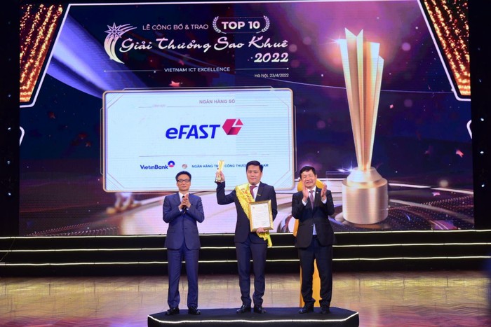 Sản phẩm VietinBank eFAST vinh dự góp mặt vào Top 10 Sao Khuê năm 2022