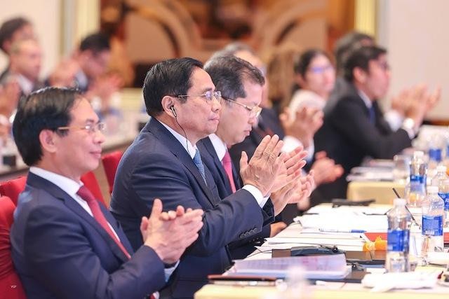 Tại buổi làm việc của Thường trực Chính phủ với lãnh đạo Thành phố Đà Nẵng, chiều 1/12/2021, Thủ tướng Phạm Minh Chính đã nhấn mạnh, Đà Nẵng phải đẩy mạnh việc nghiên cứu, tìm ra động lực mới cho phát triển - Ảnh: VGP/Nhật Bắc