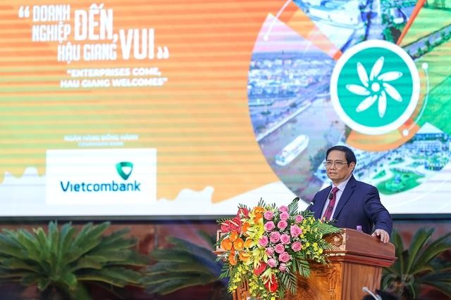 Thủ tướng nhấn mạnh: Việt Nam đang xây dựng nền kinh tế độc lập tự chủ ngày càng cao, đủ sức chống chịu với những biến động bên ngoài, nhưng không tự cung, tự cấp mà chủ động, tích cực hội nhập quốc tế sâu rộng, thực chất, hiệu quả - Ảnh: VGP/Nhật Bắc