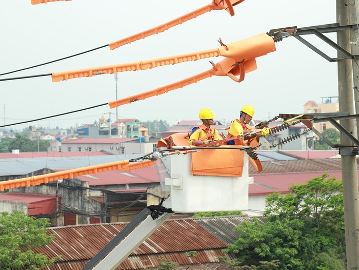 Thi công sửa chữa hotline tại Hưng Yên