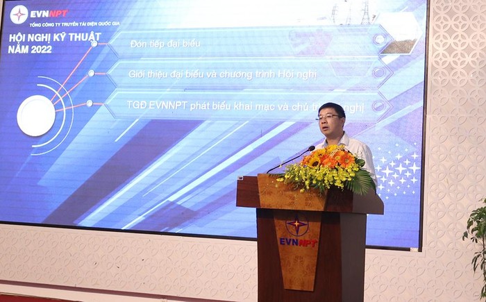 Tổng giám đốc EVNNPT – Phạm Lê Phú phát biểu chỉ đạo tại Hội nghị