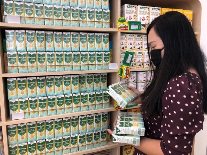Trong 6 tháng đầu năm 2022, Nutifood triển khai chương trình “Chung sức cùng mẹ, đủ sữa cho con” với sản phẩm sữa trợ giá 40% để trẻ em Việt Nam không bị cắt khẩu phần dinh dưỡng vì kinh tế khó khăn sau dịch.
