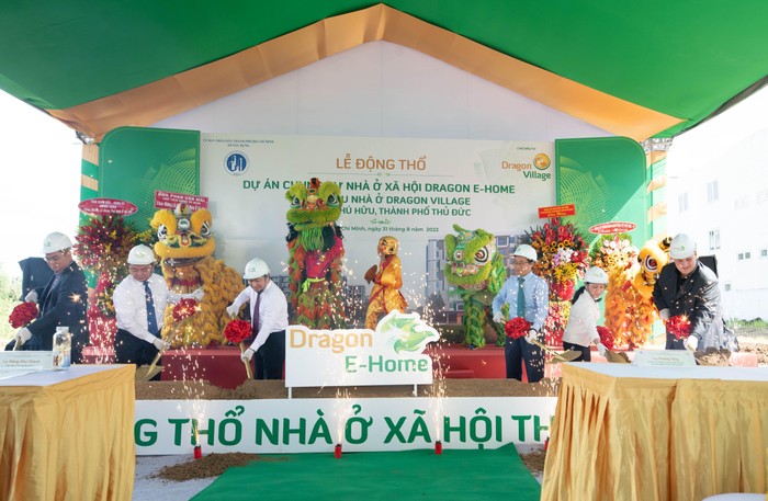 Sự kiện động thổ dự án nhà ở xã hội Dragon E-Home với sự góp mặt của lãnh đạo Thành phố Hồ Chí Minh.