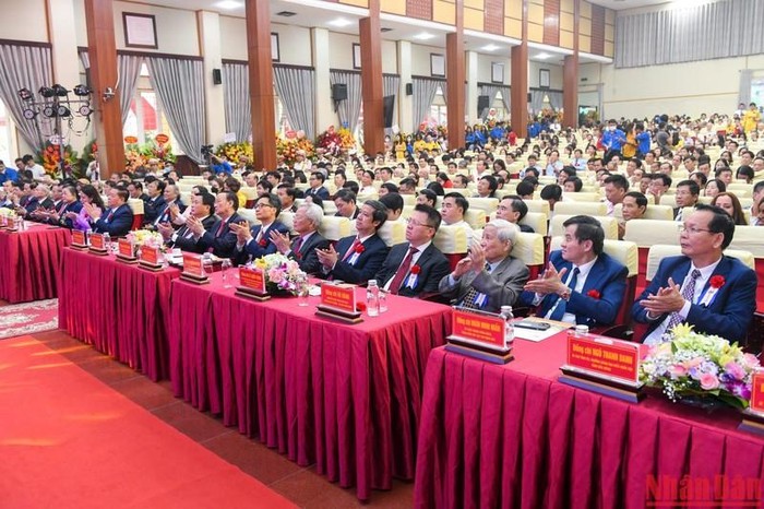 Các đồng chí lãnh đạo Đảng, Nhà nước dự Lễ kỷ niệm