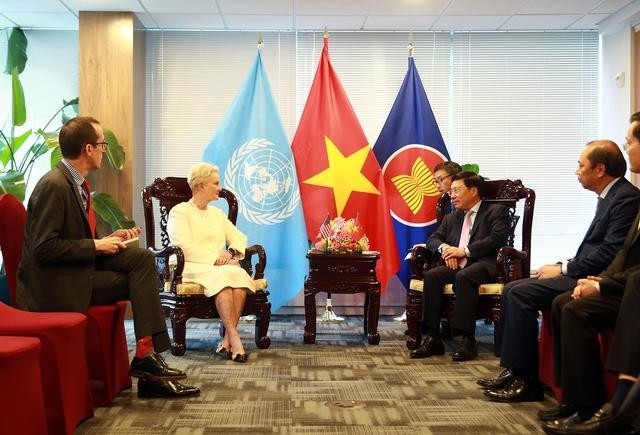 Phó Thủ tướng Thường trực Phạm Bình Minh tiếp Đại sứ Hoa Kỳ tại Tổ chức Lương thực và Nông nghiệp của Liên Hợp Quốc Cindy McCain - Ảnh: VGP/Hải Minh