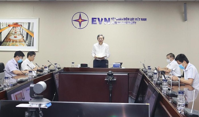 Tổng giám đốc EVN Trần Đình Nhân họp trực tuyến với lãnh đạo tỉnh Khánh Hòa, Ninh Thuận về công tác bồi thường giải phóng mặt bằng cụm công trình giải tỏa công suất Nhà máy Nhiệt điện BOT Vân Phong 1, tháng 9/2021