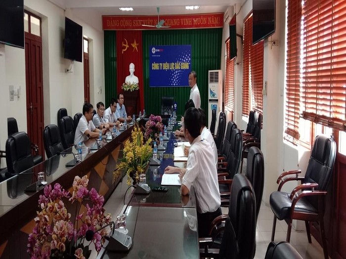 PC Bắc Giang làm việc với Trường Đại học Bách Khoa Hà Nội về sóng hài