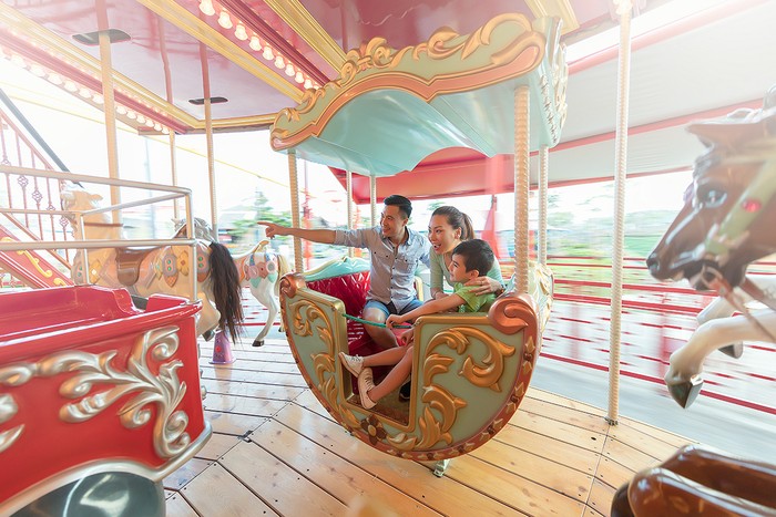 Công viên Rồng sở hữu nhiều trò chơi được đo ni đóng giày cho du khách chinh phục thử thách