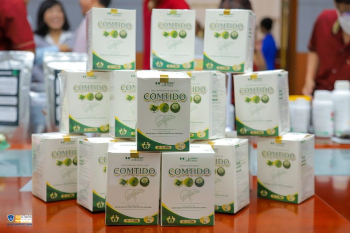 Trà hoà tan tiêu độc Comtido là sản phẩm được thương mại hoá từ dự án nghiên cứu khởi nghiệp của sinh viên khoa dược NTTU