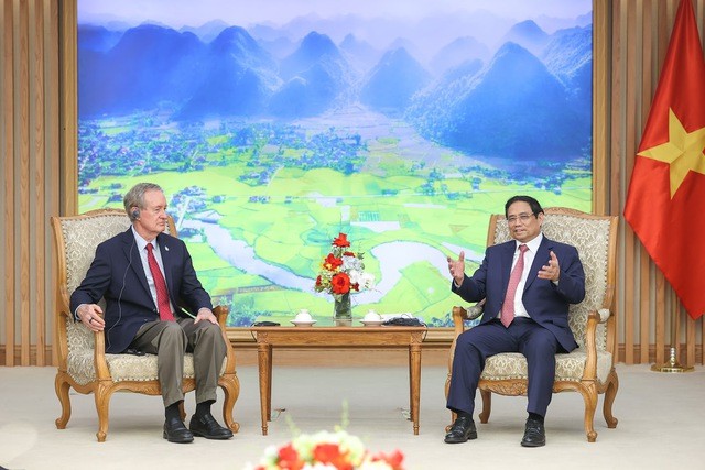 Thủ tướng đề nghị Quốc hội Hoa Kỳ tiếp tục quan tâm và dành nguồn lực cho hợp tác với Việt Nam khắc phục hậu quả chiến tranh; tạo thuận lợi cho cộng đồng người Việt Nam tại Hoa Kỳ - Ảnh: VGP/Nhật Bắc
