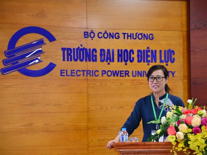 Tiến sĩ Tạ Thị Thu Hiền trân trọng cảm ơn Trường Đại học Điện lực tin tưởng lựa chọn Trung tâm là đơn vị đánh giá chất lượng chu kỳ 2 Nhà trường.