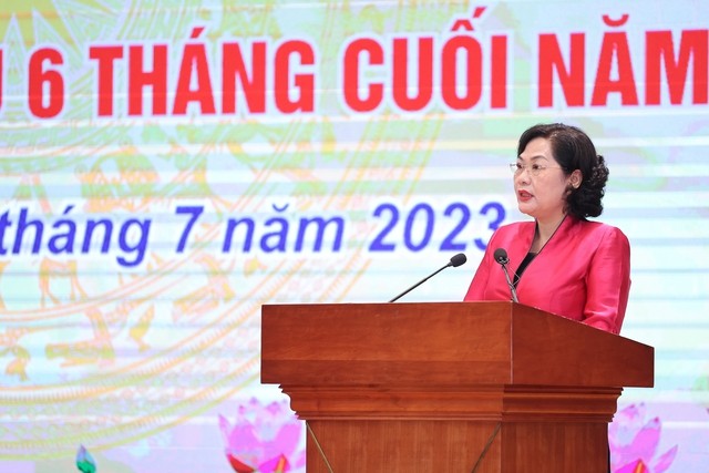 Thống đốc Ngân hàng Nhà nước Nguyễn Thị Hồng phát biểu. Ảnh: VGP/Nhật Bắc