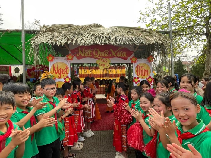 Hoạt động ngoại khóa của học sinh tiểu học tại huyện Bắc Quang, Hà Giang. Ảnh: Nhân vật cung cấp
