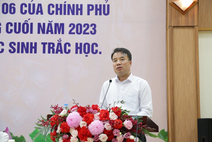 Ông Nguyễn Thế Mạnh, Tổng Giám đốc Bảo hiểm xã hội Việt Nam, Trưởng Ban chỉ đạo chuyển đổi số ngành Bảo hiểm xã hội Việt Nam chủ trì Hội nghị.