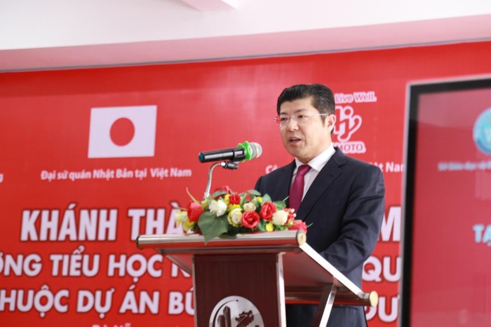 Ông Tsutomu Nara - Tổng Giám đốc Công ty Ajinomoto Việt Nam phát biểu tại buổi lễ