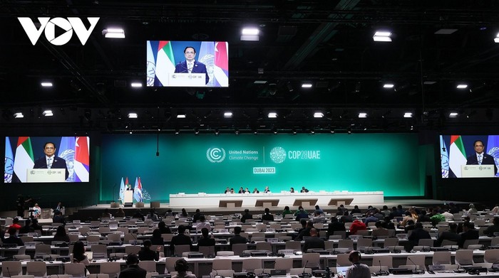 Hội nghị thượng đỉnh Nhóm G77 về Biến đổi khí hậu nhân dịp Hội nghị COP28 tại Dubai, UAE.