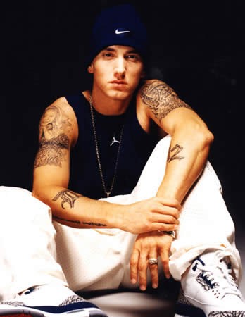 Bản thân dòng nhạc Rap mà anh theo đuổi thường bị gắn với định kiến rằng chỉ dành cho những nghệ sĩ da màu. Tuy nhiên Eminem đã chứng minh cho tất cả thấy màu da không thể cản trở những bước đi thành công của anh, anh đã trở thành một trong những Rapper hàng đầu thế giới.
