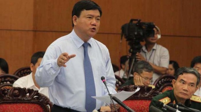 Bộ trưởng Bộ GTVT Đinh La Thăng (Ảnh lê Kiên - Tuổi Trẻ)