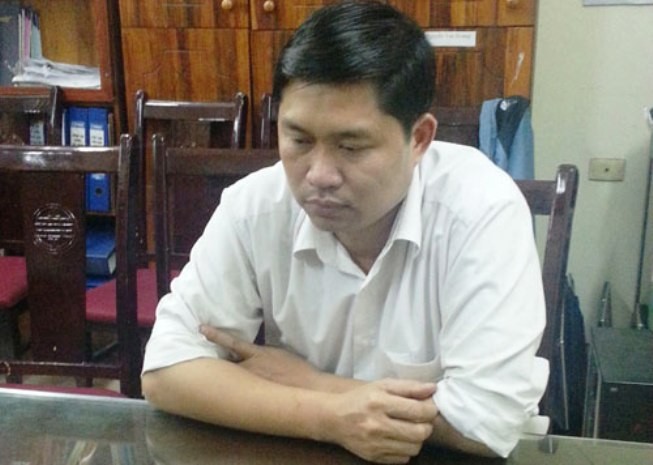 Nguyễn Mạnh Tường tại cơ quan điều tra - Ảnh: Hà An (Thanh Niên)