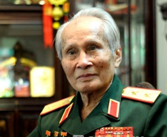 Trung tướng Nguyễn Quốc Thước, Nguyên Tư lệnh Quân khu IV, Đại biểu Quốc hội khóa VIII, IX, X